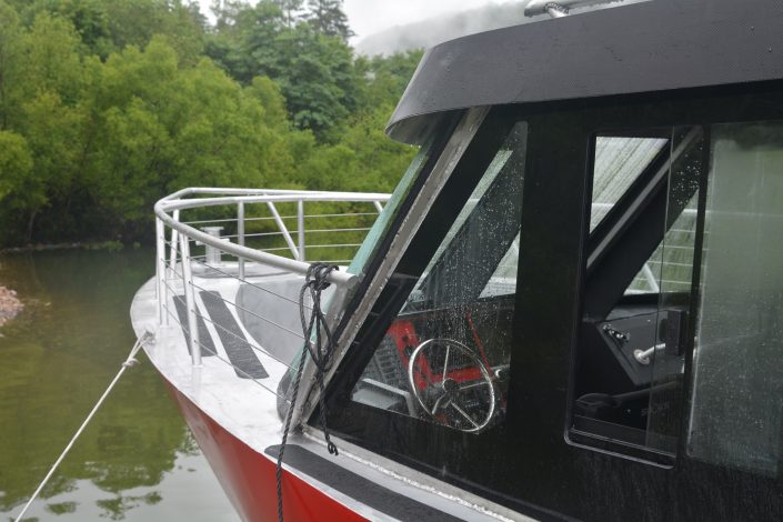 Alaska 38′ front windows