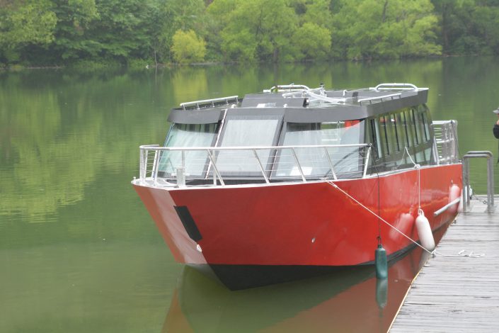ALASKA 38′ BOW ON